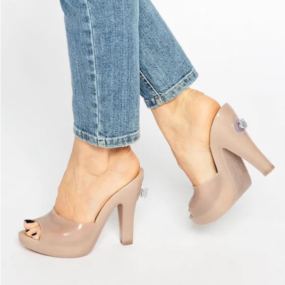 Melissa X Jeremy Scott Inflatable Mules Heel in Beige